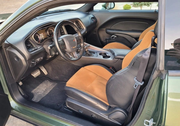 Dodge Challenger cena 178900 przebieg: 63000, rok produkcji 2020 z Rzeszów małe 497